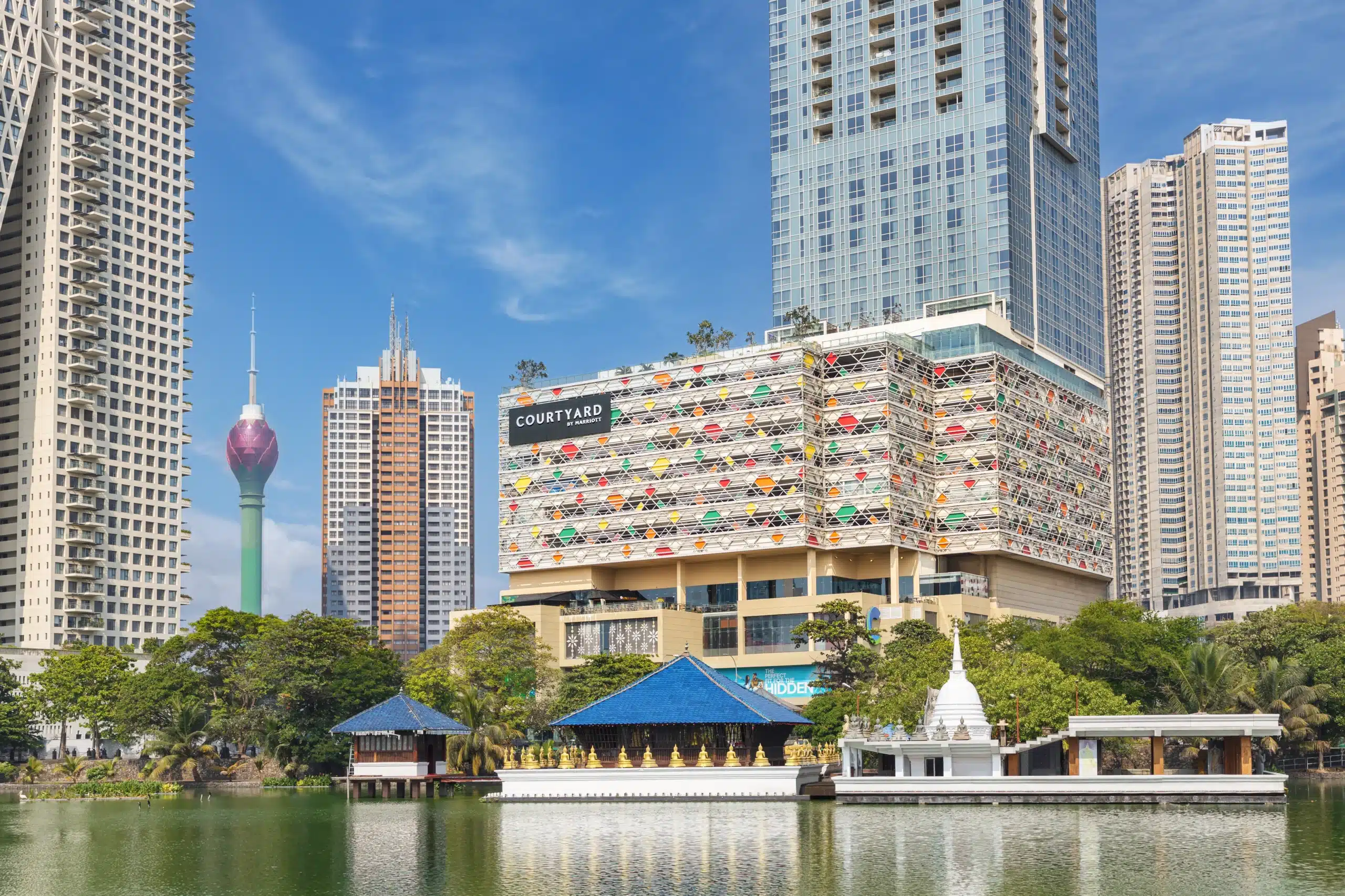 Colombo skyline wedding photography — Courtyard by Marriott